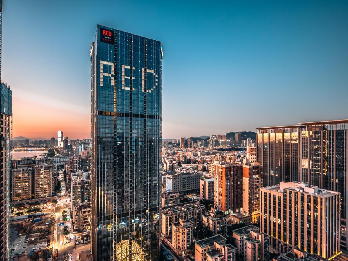 Radisson Red Hotel Zhuhai Gongbei Port Zewnętrze zdjęcie