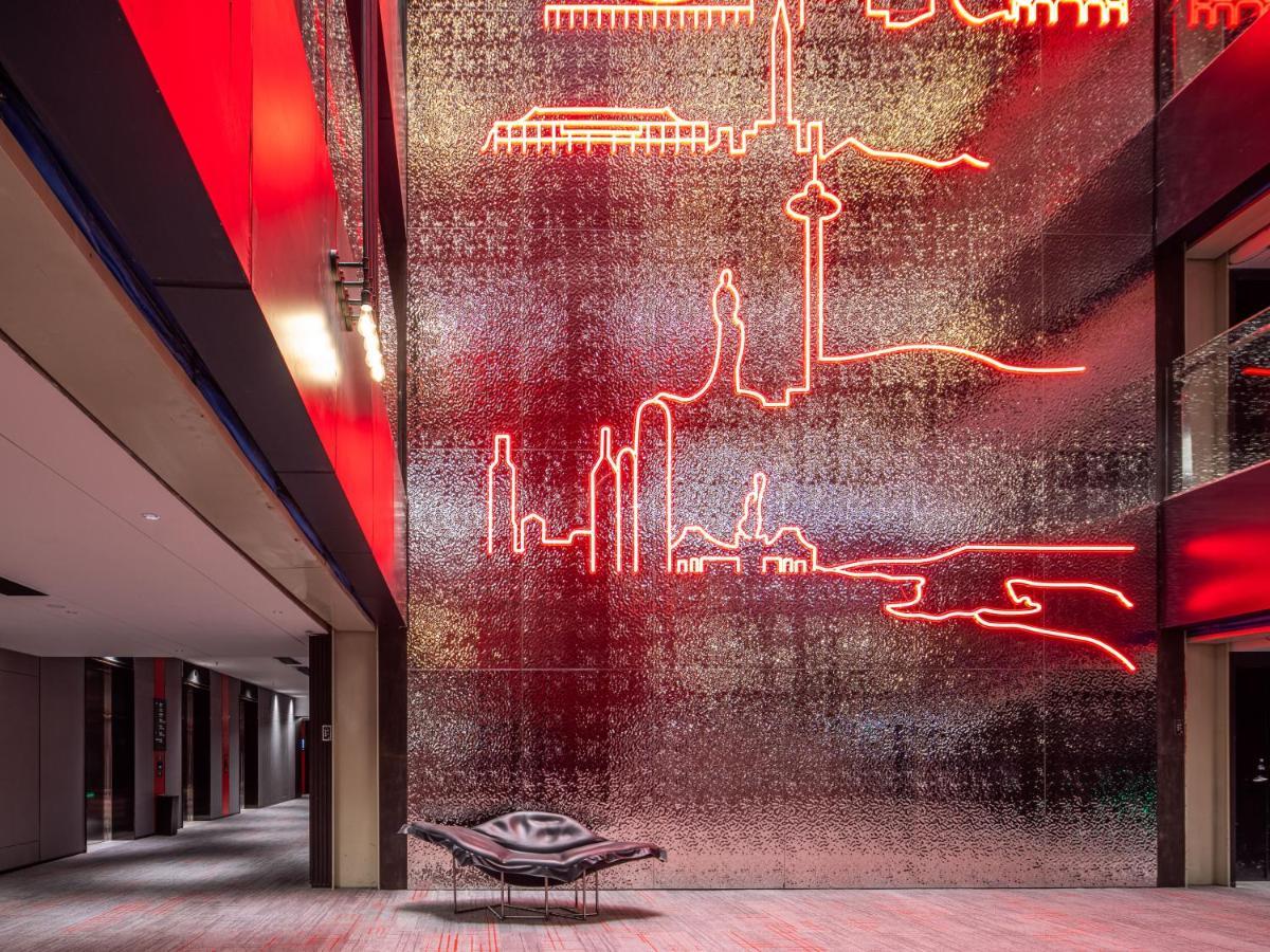 Radisson Red Hotel Zhuhai Gongbei Port Zewnętrze zdjęcie