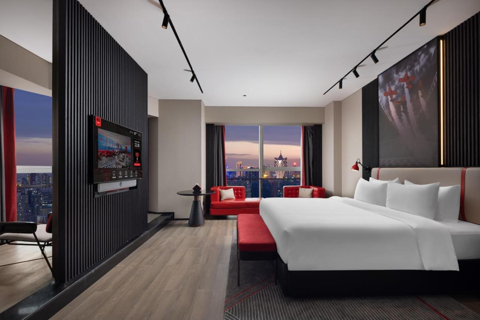 Radisson Red Hotel Zhuhai Gongbei Port Zewnętrze zdjęcie