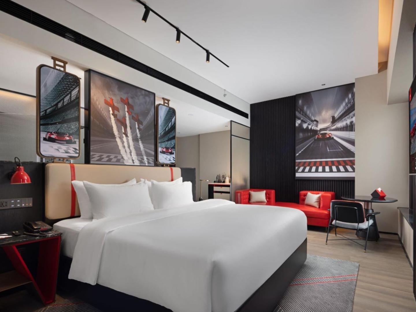 Radisson Red Hotel Zhuhai Gongbei Port Zewnętrze zdjęcie